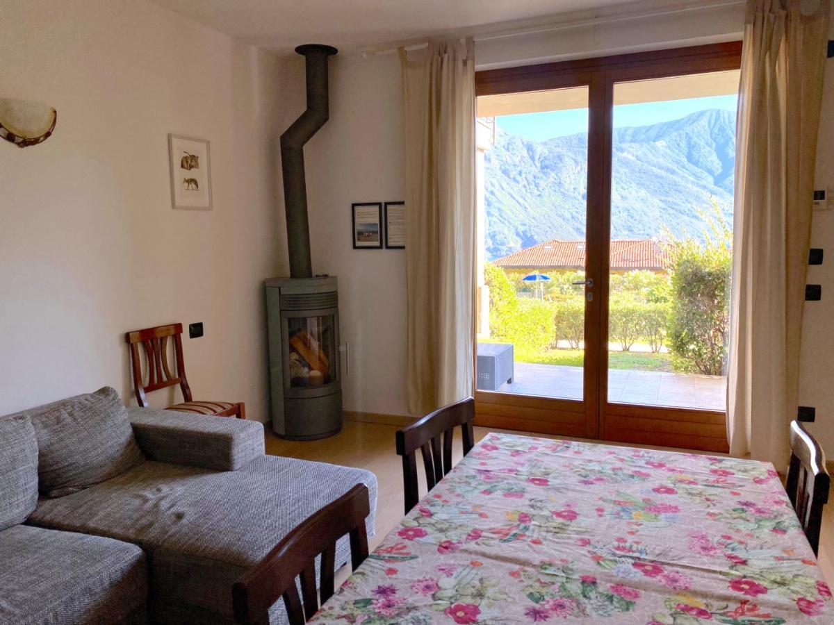 Family Fun Apartment Mezzegra Luaran gambar